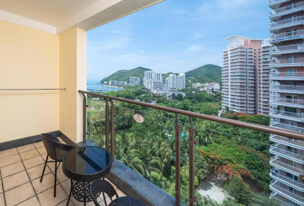 ซานยา เซี่ยงไฮ้ หัวถิง บูทิก รีสอร์ต โฮเต็ล Hotel ซานย่า ภายนอก รูปภาพ